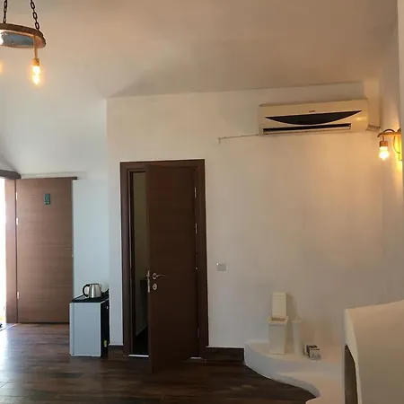 Kotti Margot Hotel *